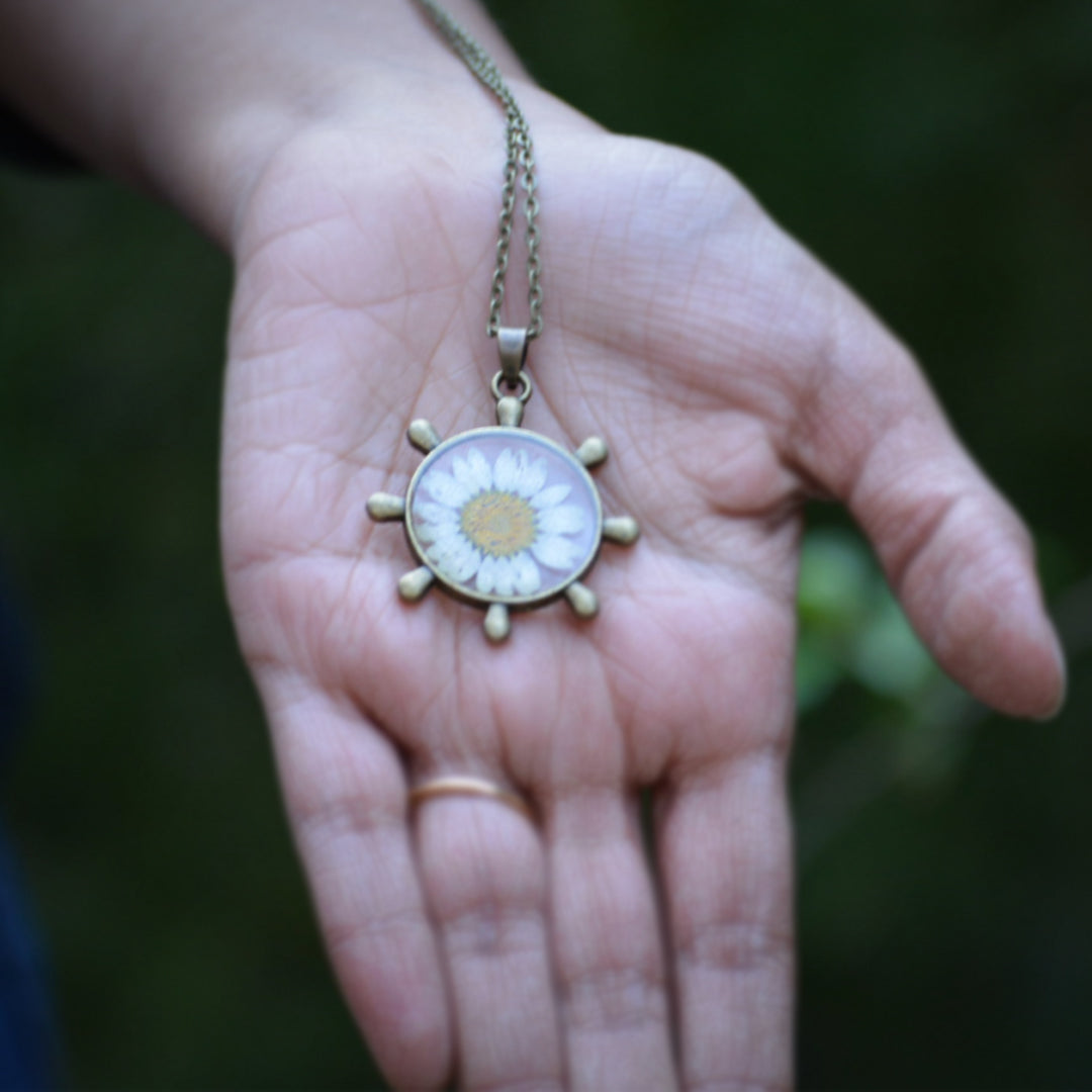Serene Voyage Real Dried Flower Necklace - myBageecha
