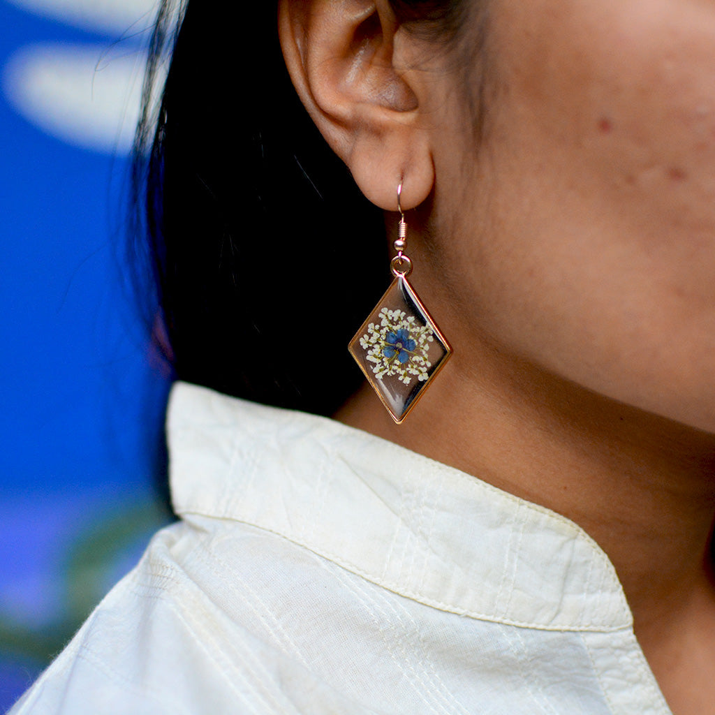 Women wearing Summer Fleur Real Dried Flower Earrings