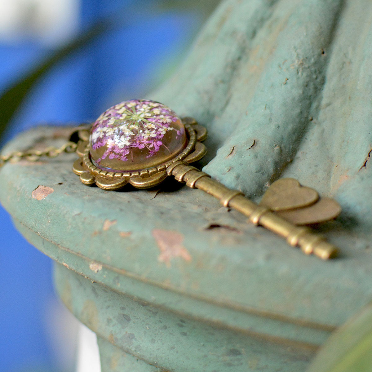Thistle Cue Real Dried Flower Necklace - myBageecha