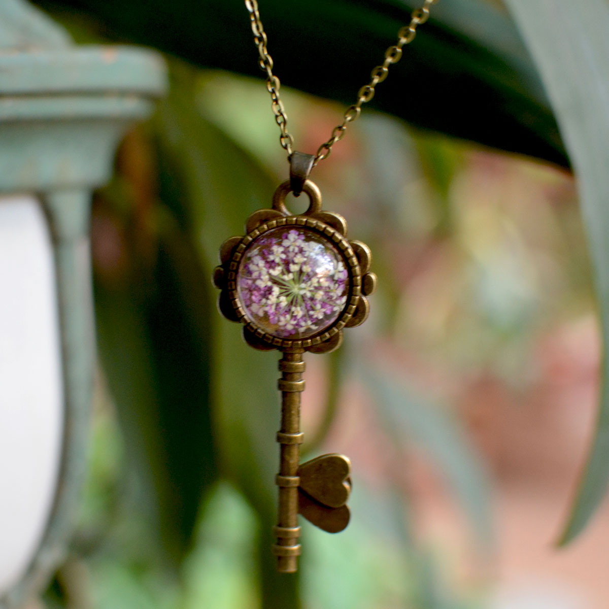 Thistle Cue Real Dried Flower Necklace - myBageecha