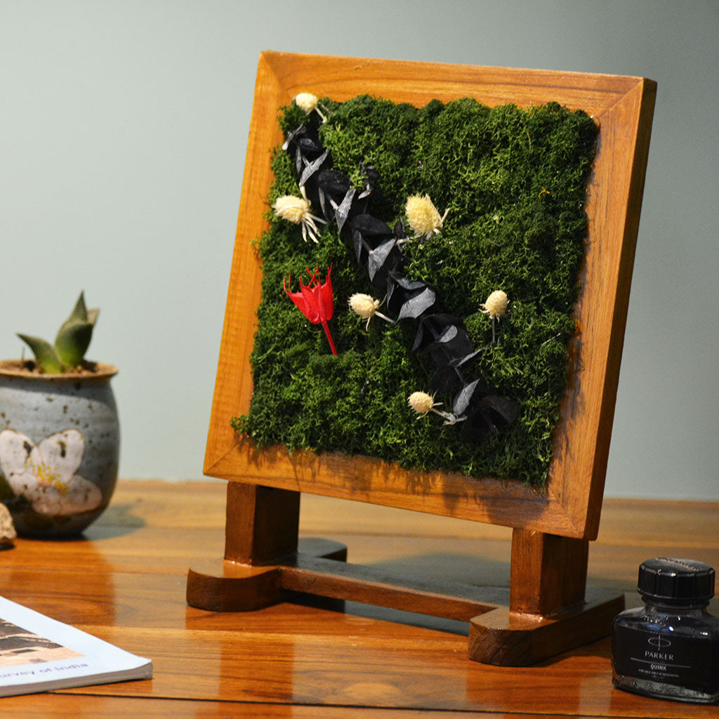 Handcrafted floral moss décor – close-up