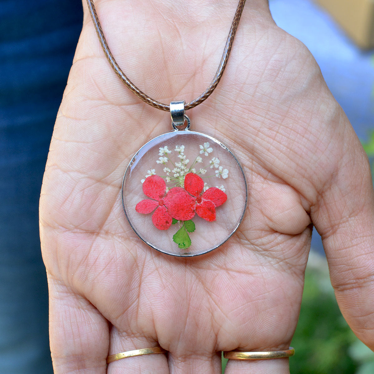 Whiff of Amour Real Dried Flower Necklace - myBageecha