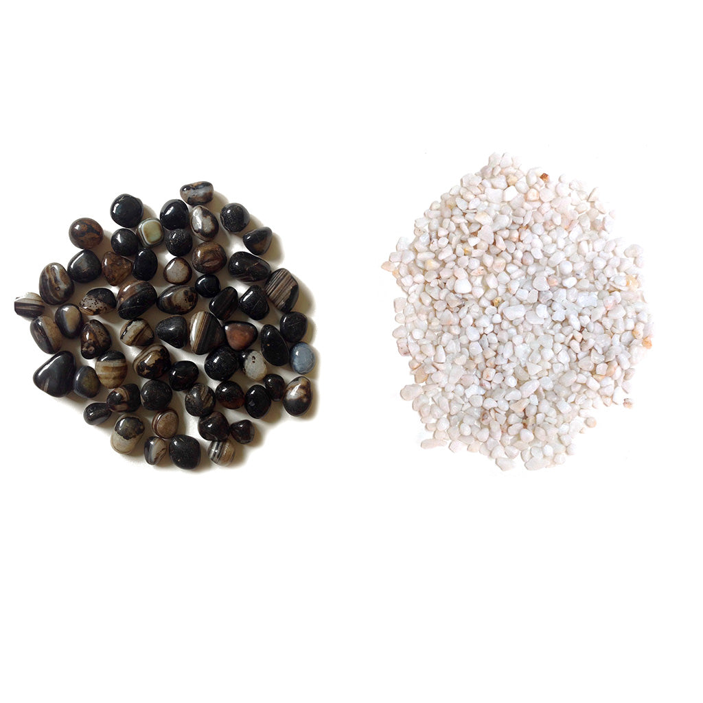 2kg Black Onyx Pebbles + 2kg White Chips - myBageecha