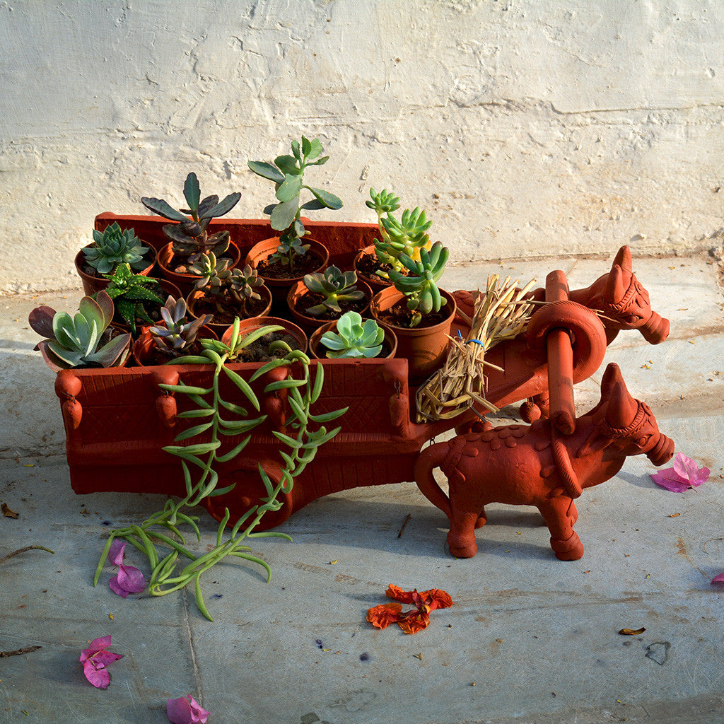 Bullock Cart Pot Stand with planters - myBageecha