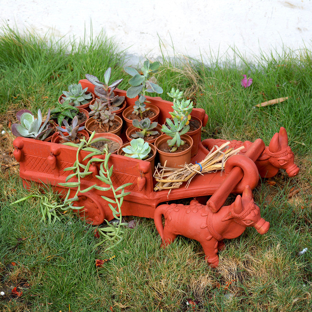 Bullock Cart Pot Stand with planters