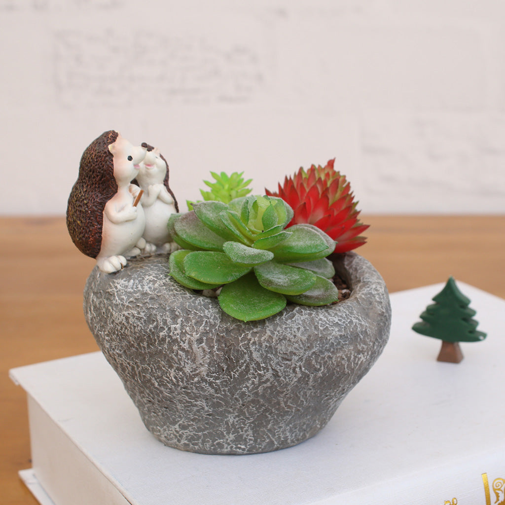 Cute Hedgehog Couple Resin Succulent Pot - myBageecha
