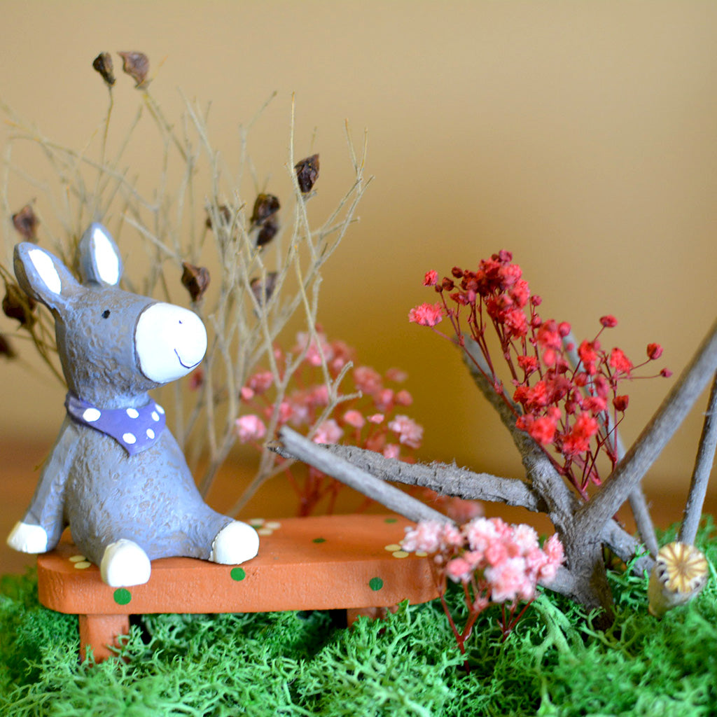 A Donkey's Paradise Tabletop Frame - myBageecha