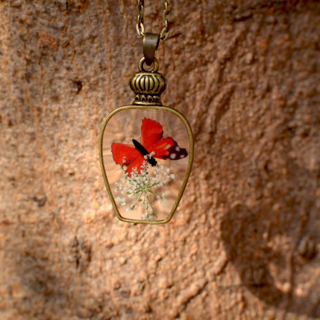 Fluttering Butterfly Necklace - myBageecha