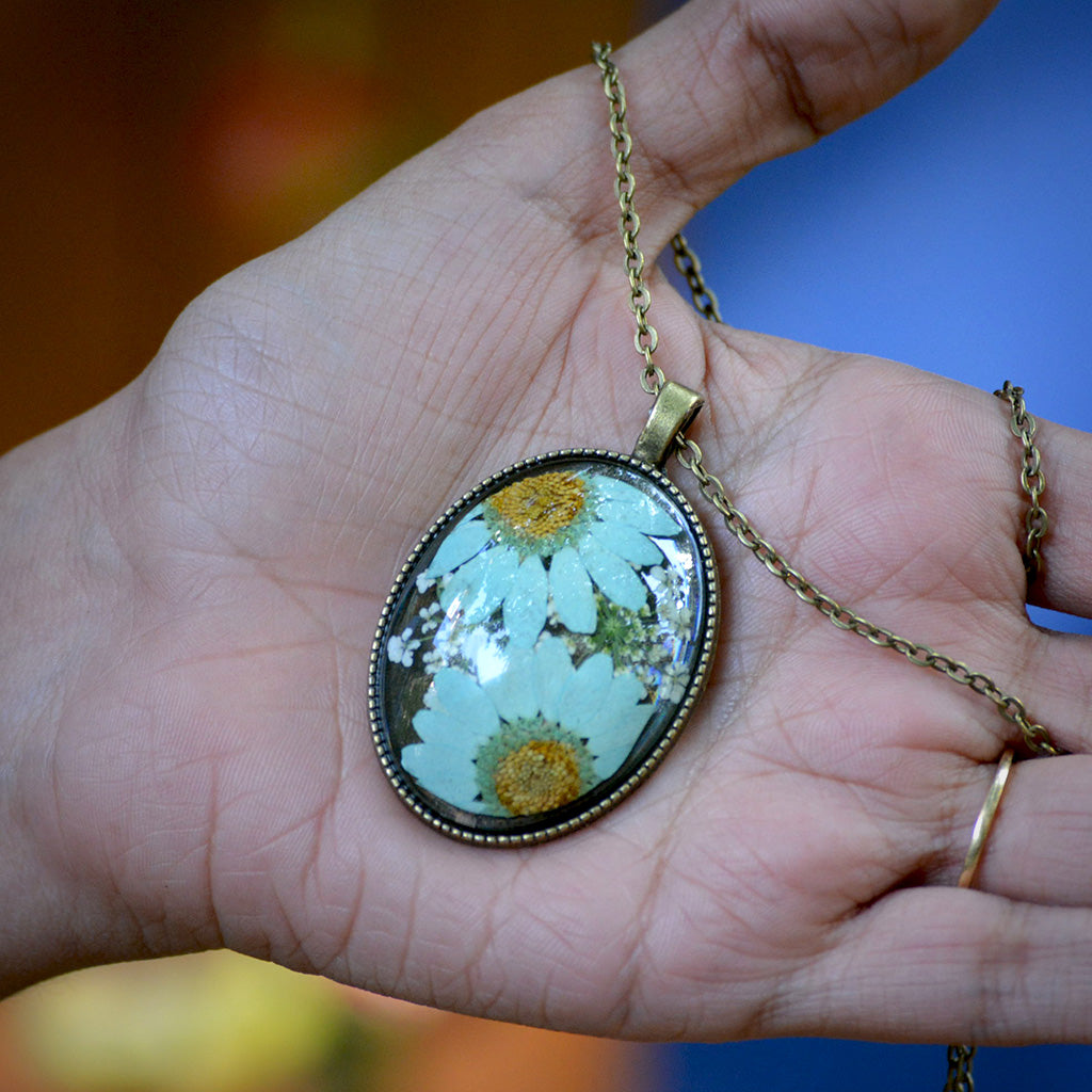 Petals of the Sky Real Dried Flower Necklace - myBageecha