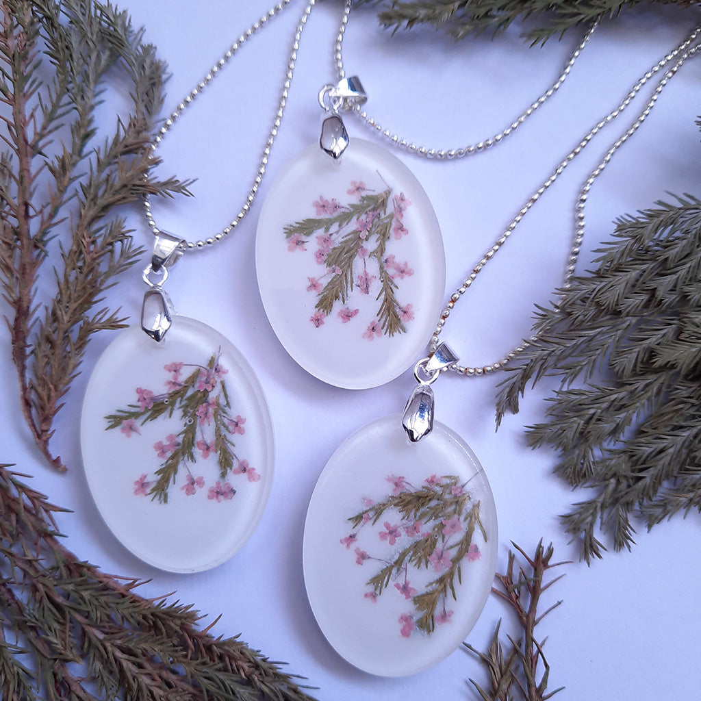 Sakura Real Dried Flower Necklace - myBageecha