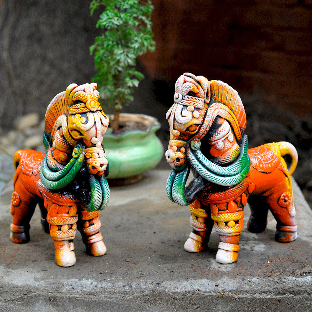 Set of 2 Decorative Terracotta Horses Decor myBageecha - myBageecha