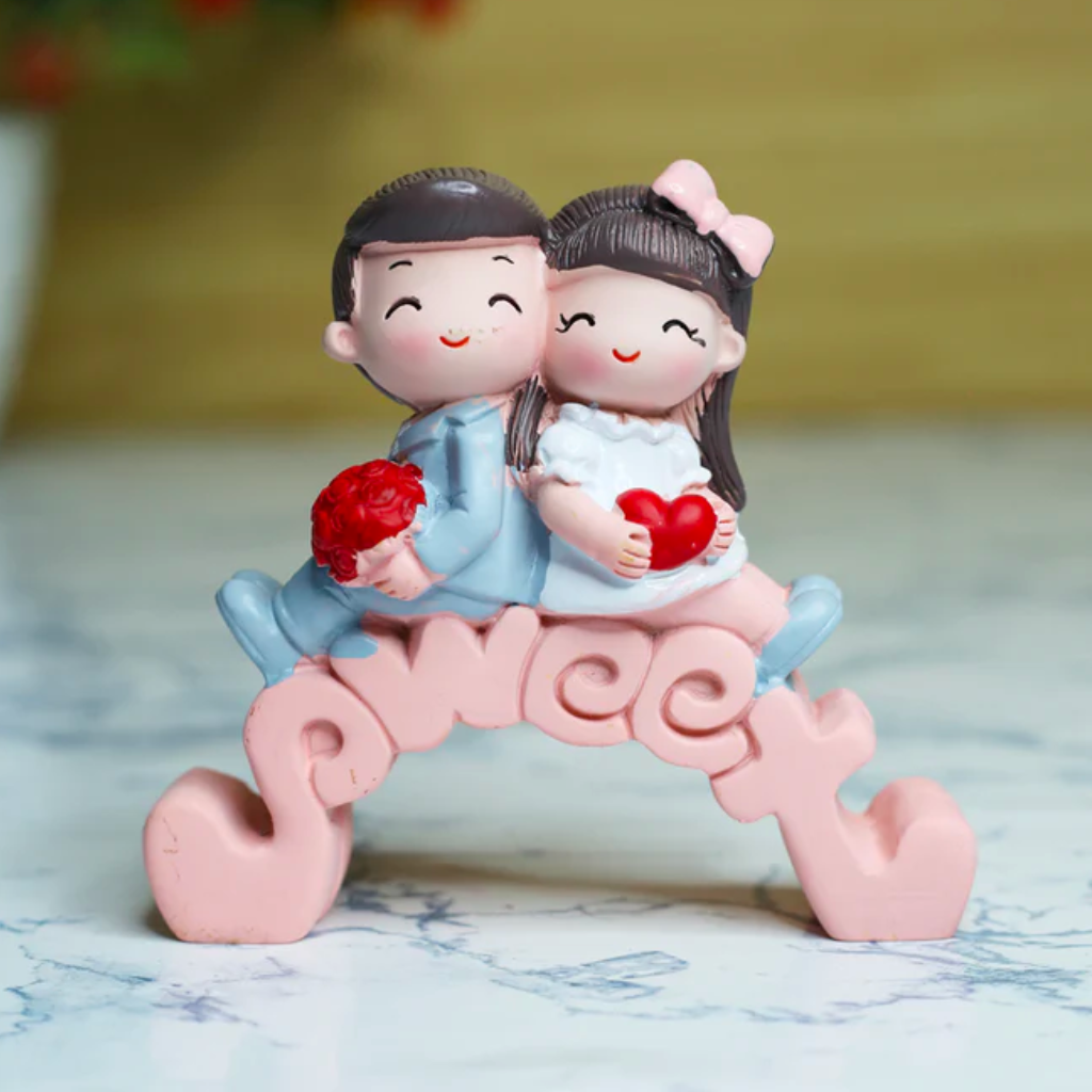 Miniature Sweet Young Couple Decor - myBageecha