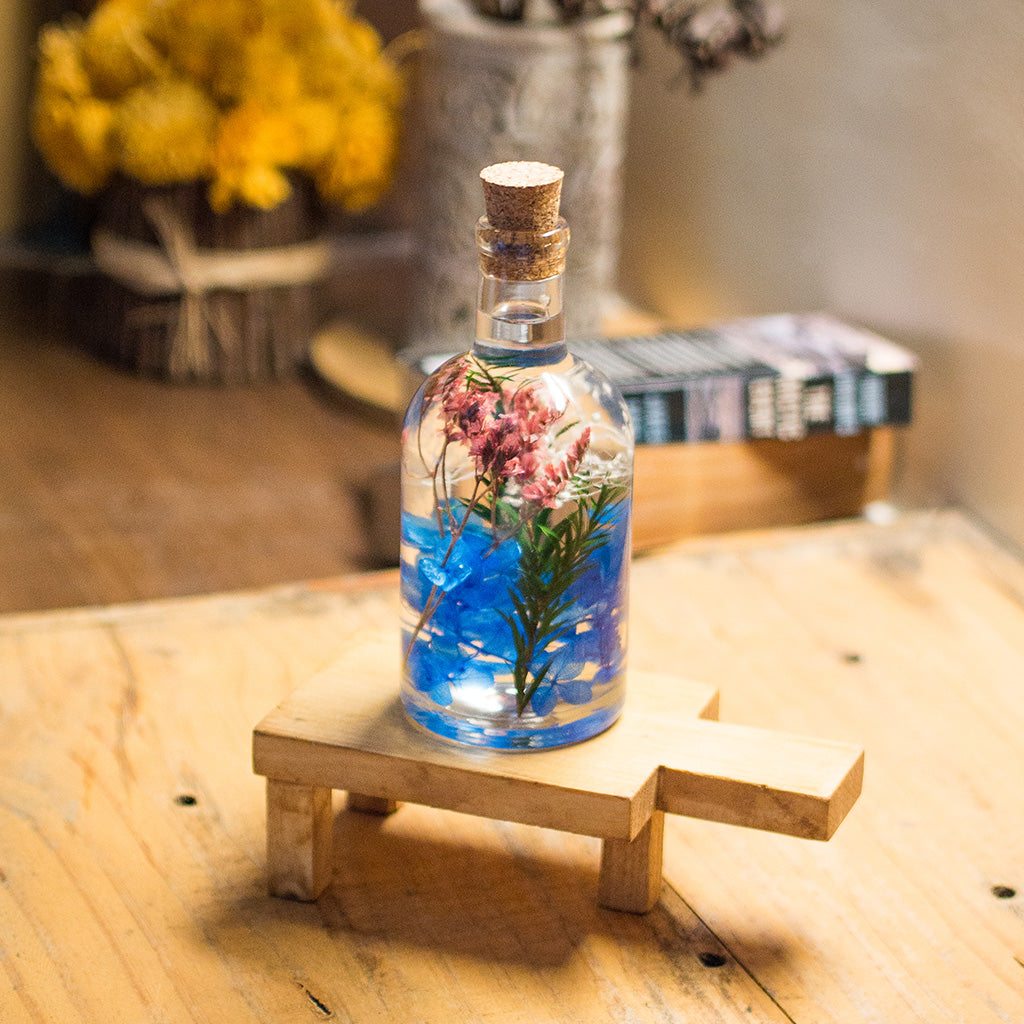Enchanting Fresco Preserved Flower Tabletop