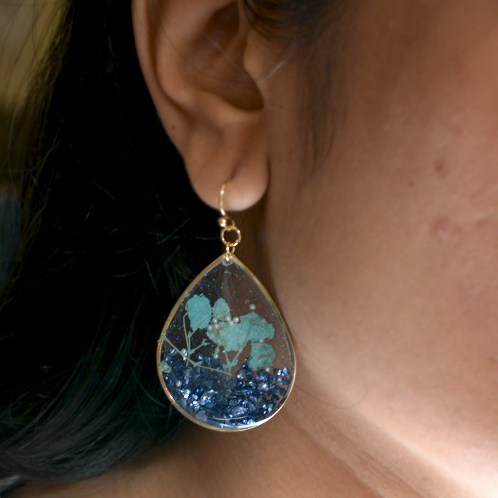 Ocean Sparkles Real Dried Flower Earrings - myBageecha