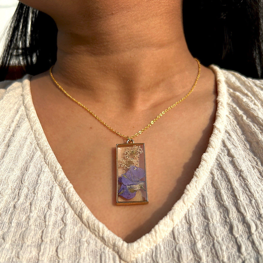 Seal the Purple Real Dried Flower Necklace