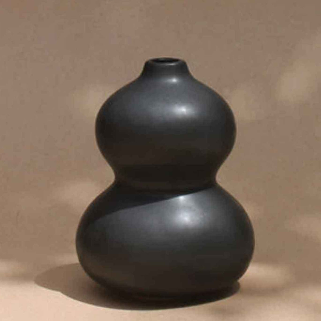 Oreo Vase