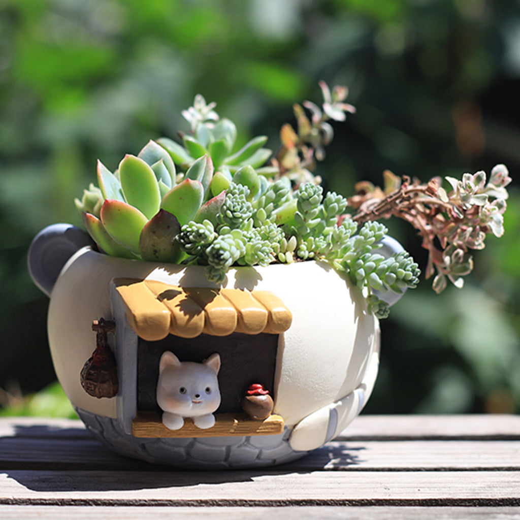 Little Kitten's Shop Resin Succulent Pot