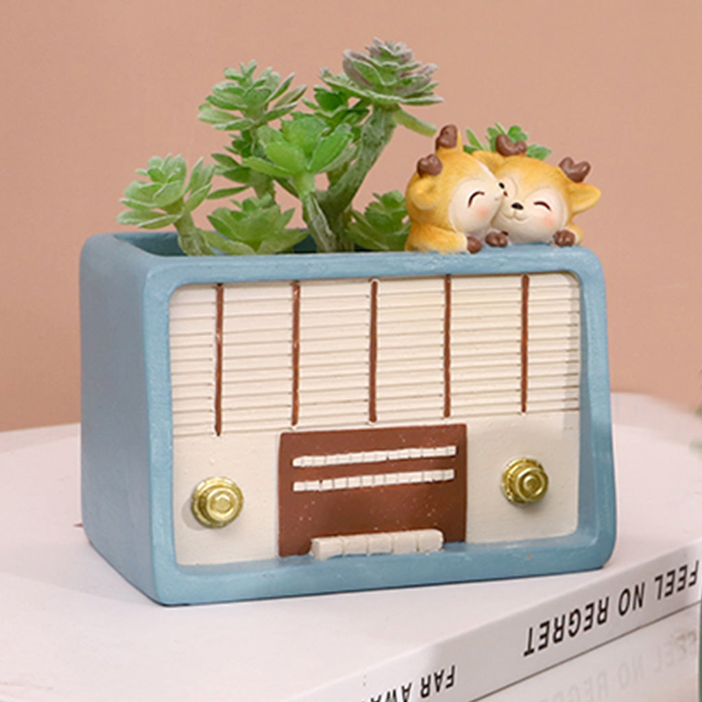 Retro Radio with Deers Resin Succulent Pot-myBageecha