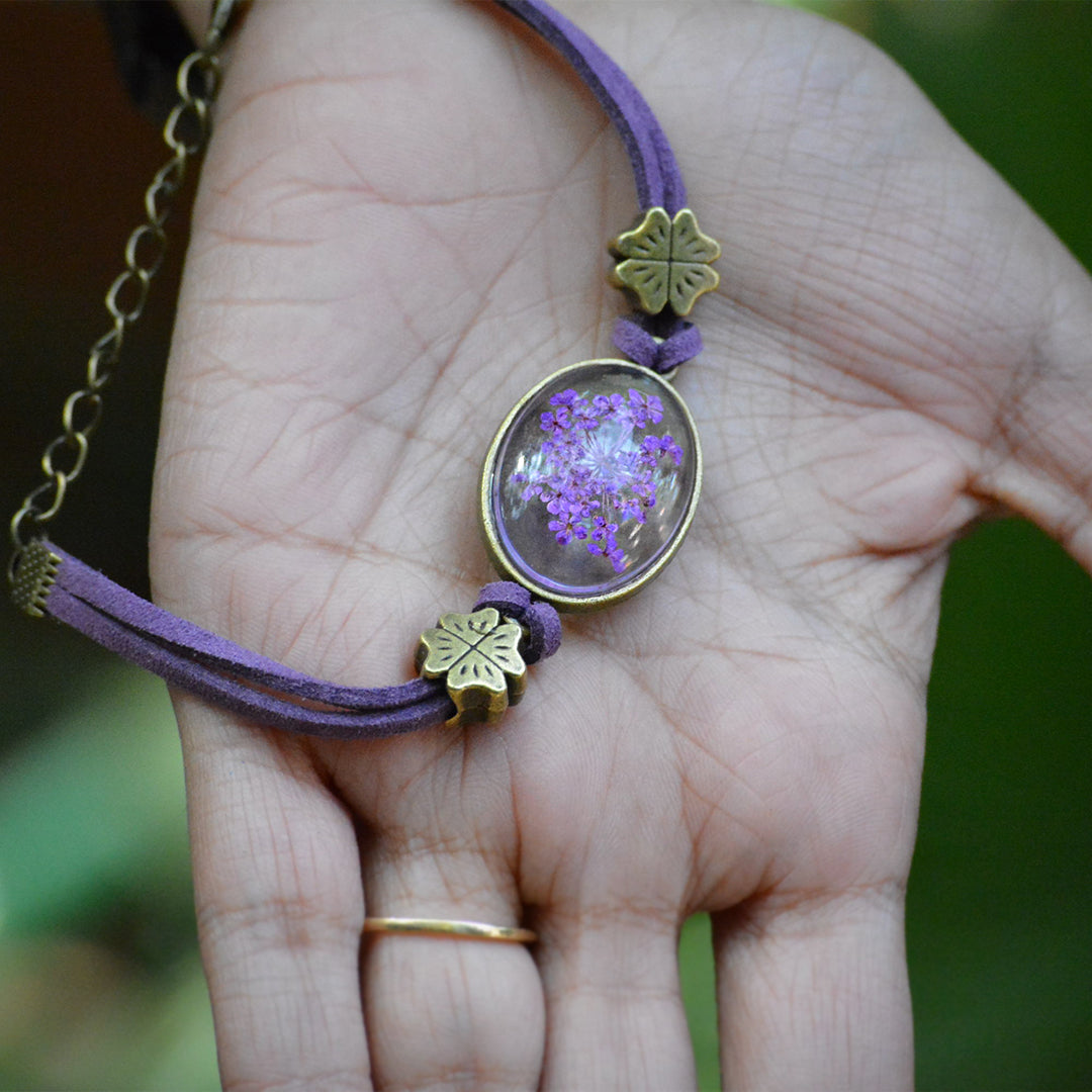 Charmed Cameo Real Dried Flower Bracelet - myBageecha