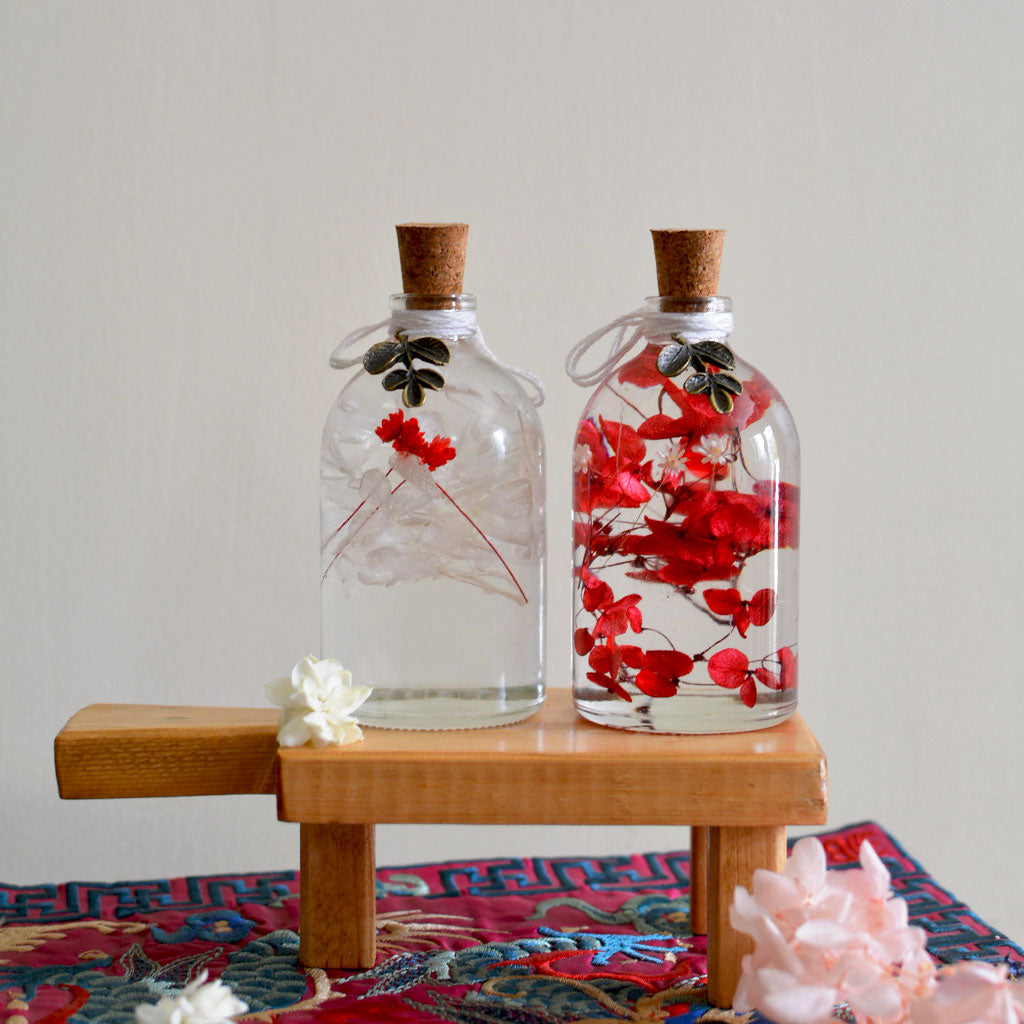 Crimson Yin Yang (Set of 2) Preserved Flower Tabletop - myBageecha