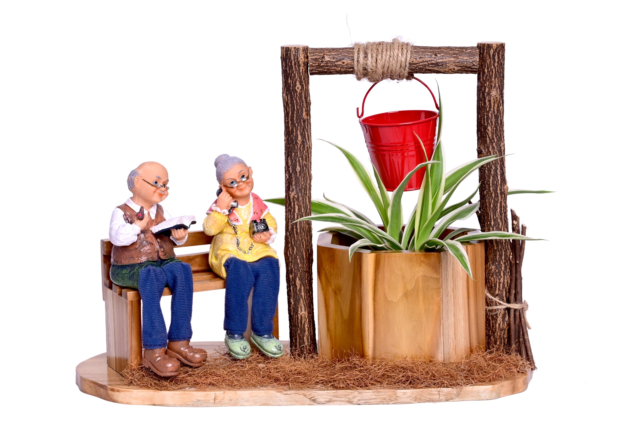 Couple Sitting Near Well Wooden Pot - myBageecha