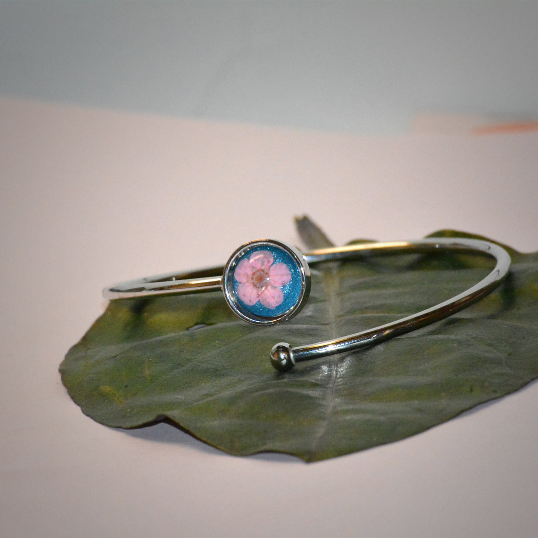 Florid Elegance Real Dried Flower Bracelet - myBageecha