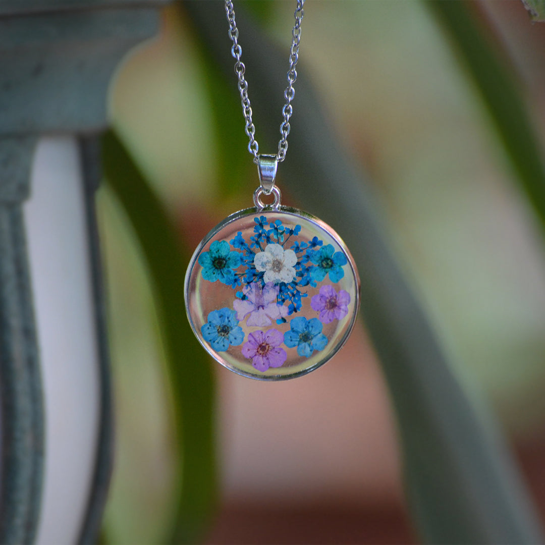 Jovial Blues Real Dried Flower Necklace - myBageecha