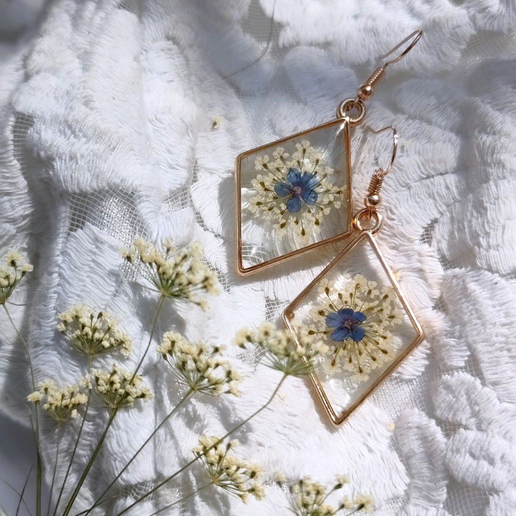 Summer Fleur Real Dried Flower Earrings - myBageecha