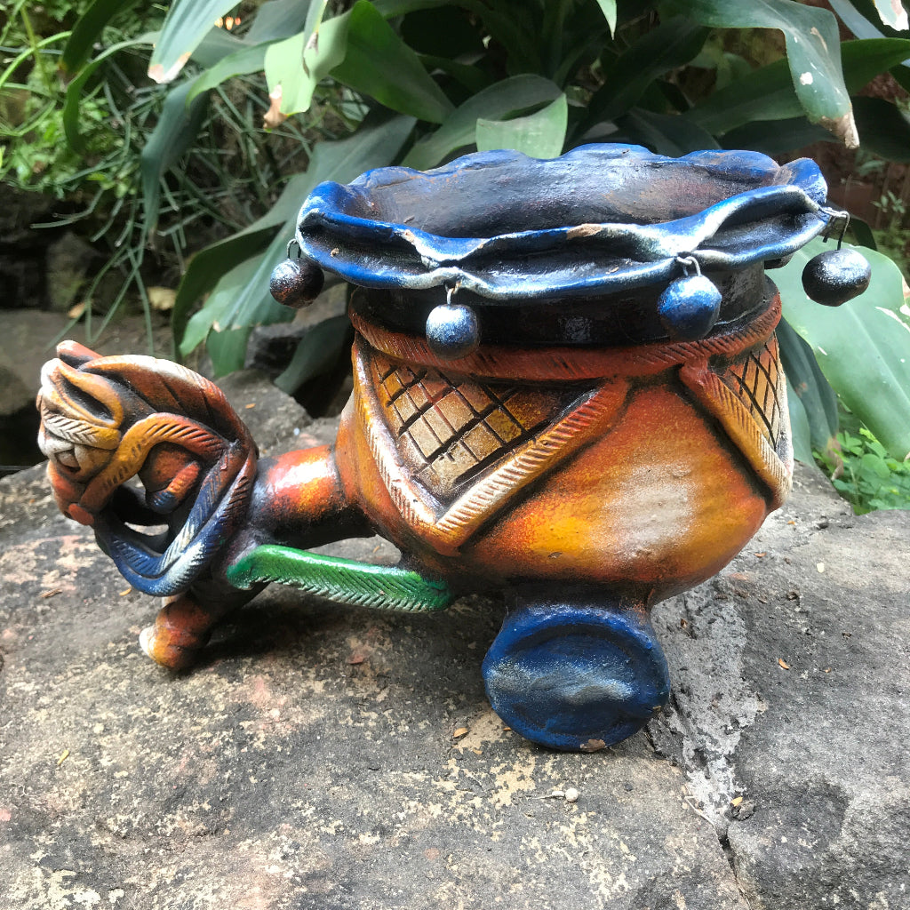 Terracotta Horse Planter (Hand Painted) front view – myBageecha
