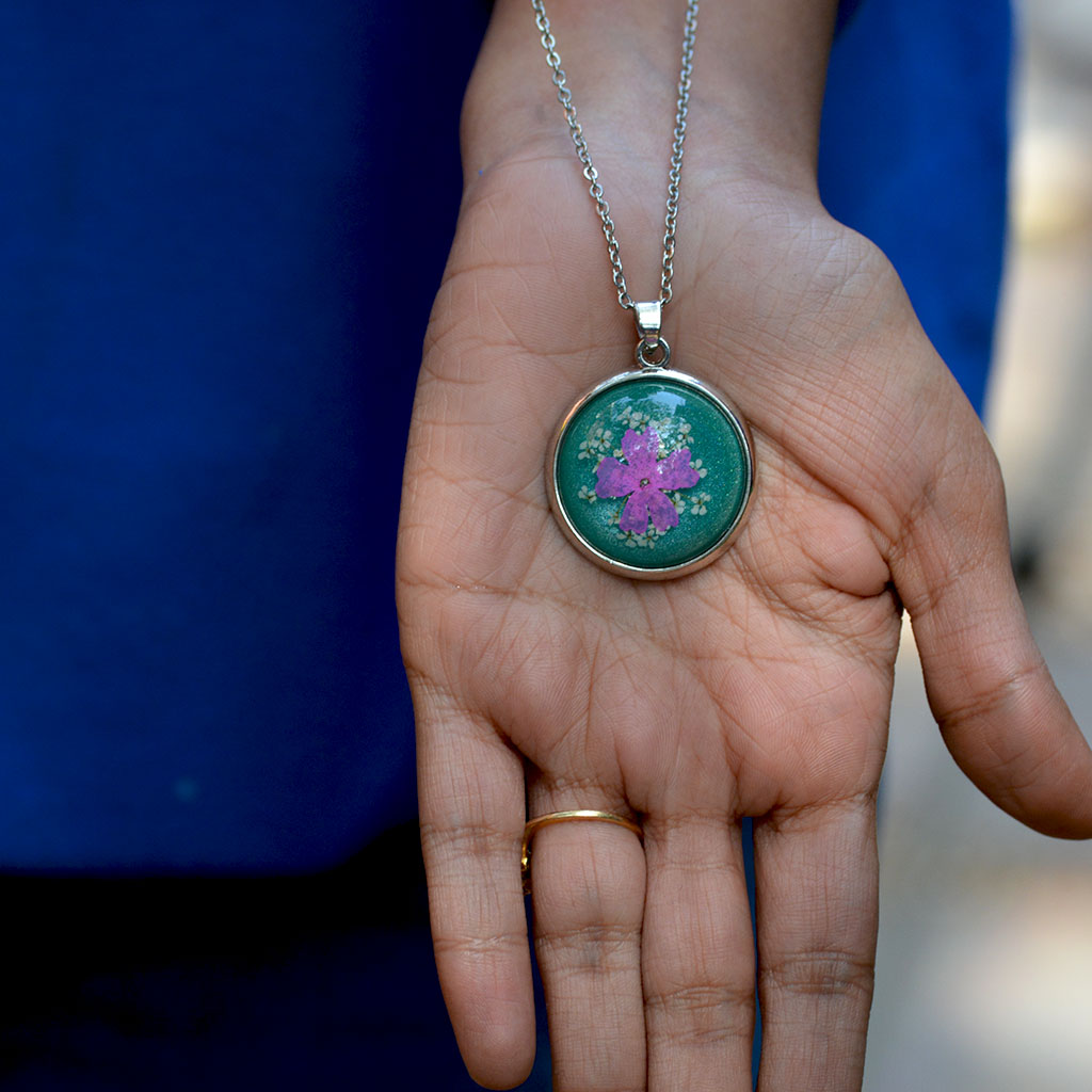 Turquoise Pop Real Dried Flower Necklace - myBageecha