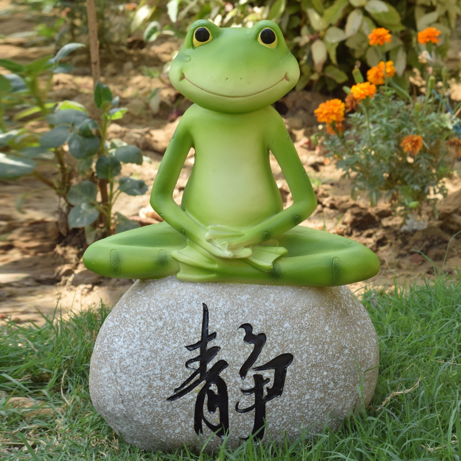 Set of 2 :  Frogs sitting on Stone - Feng Shui for luck - myBageecha