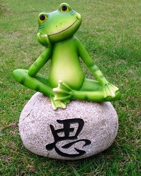Frog sitting on Stone - Feng Shui - myBageecha