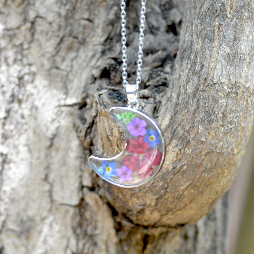 To The Moon Real Dried Flower Necklace - myBageecha
